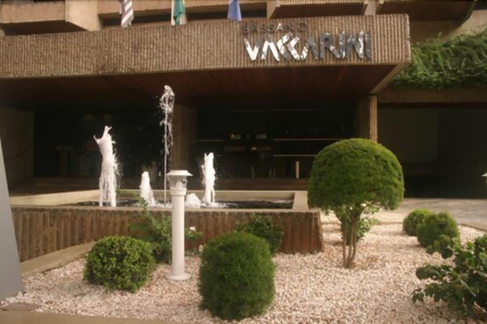 Hotel Flat Bassano Vaccarini リベイラン・プレト エクステリア 写真
